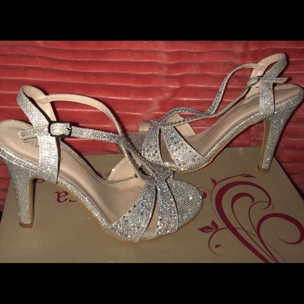 Prom shoes